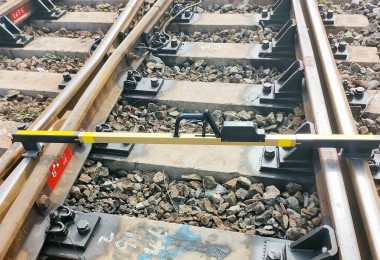 Digital Track Gauge