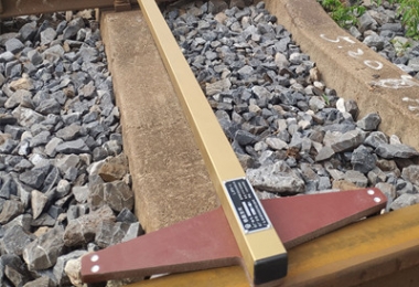 Railway Track Sqaure Ruler