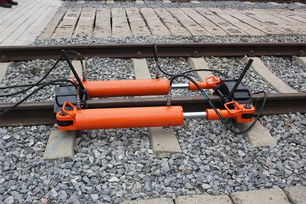 YLS900I Hydraulic Rail Tensor / Rail Puller / Rail StressorWuhan